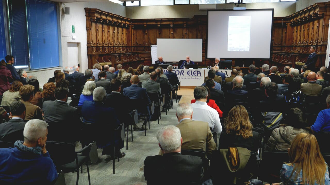 Il Ministro Zangrillo partecipa all'evento di Elea Pubblica amministrazione e cultura d'impresa. La sfida della formazione.